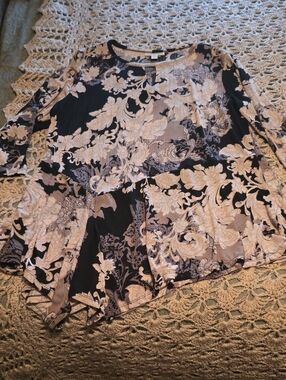 Dana Buchman Black and Cream Floral Patchwork Tunic